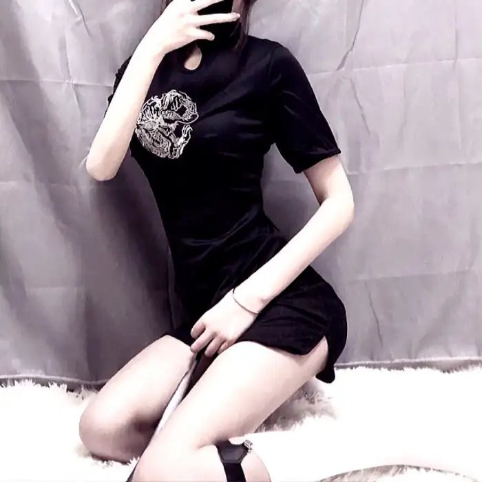 扮猪食老虎